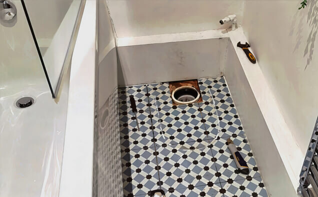 https://blockeddrainsmounthawthorn.com.au/uploads/2025/07/blocked-shower-drains-30118.jpg