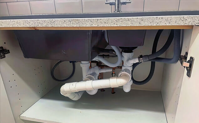https://blockeddrainsmounthawthorn.com.au/uploads/2025/07/blocked-sink-20688.jpg