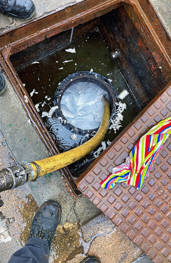 https://blockeddrainsmounthawthorn.com.au/uploads/2025/07/hero-blocked-sewers-19711.jpg